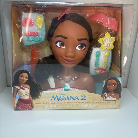 Disney Princess Moana Styling Head - Black Hair - Picture 2 of 7